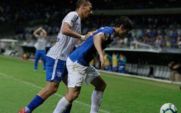 Apesar do rebaixamento, técnico valoriza atuação do Avaí diante do Cruzeiro