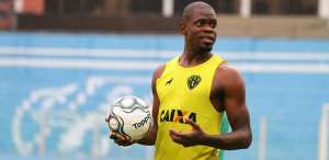 Paysandu é condenado a pagar R$ 250 mil a ex-zagueiro da Ponte Preta