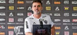 Gringo inicia trabalhos físicos e deve voltar ao Atlético-MG no fim do Brasileirão