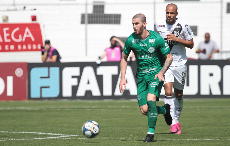 Série B, Carpini e futuro: Luiz Gustavo faz balanço de passagem pelo Guarani