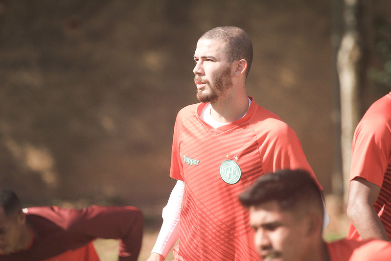 Luiz Gustavo: símbolo de regularidade no Guarani de Carpini - David Oliveira / Guarani FC