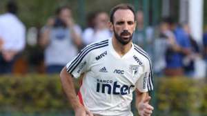 'O São Paulo não pode torcer para o Fla', diz Juanfran sobre vaga na Libertadores