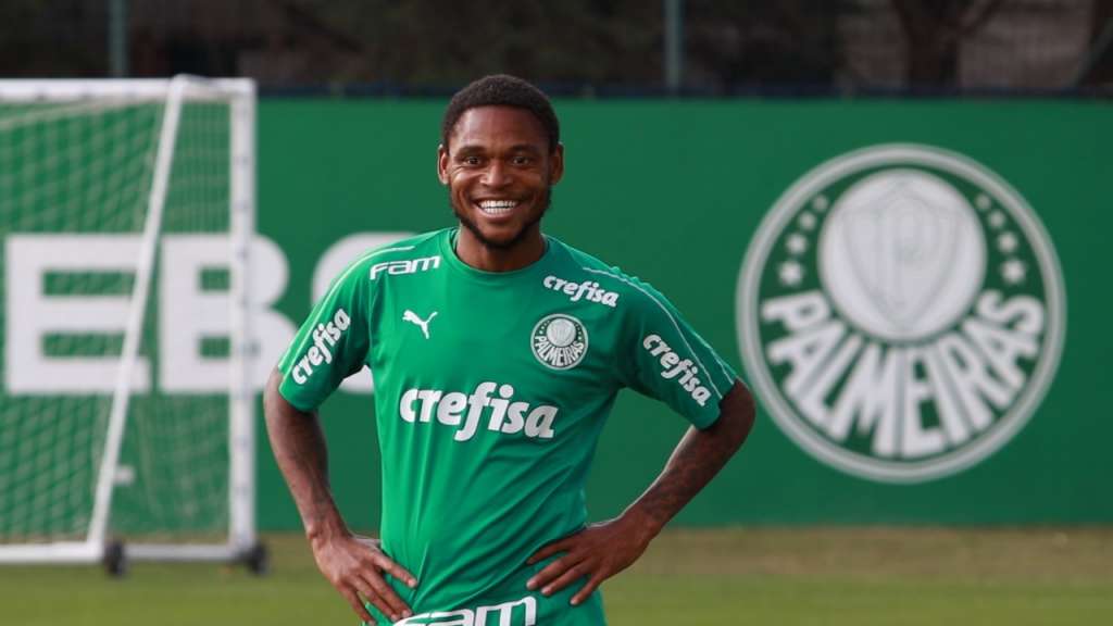 Luiz Adriano: a esperança de gols do Palmeiras no fim do ano - César Greco / Ag. Palmeiras