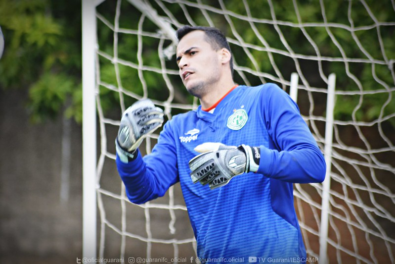 Série B: Oposição do Guarani sonha em repatriar goleiro do acesso em 2018; veja como