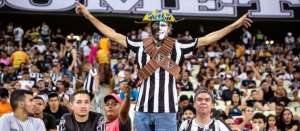 Clube do Brasileirão define prêmio milionário para escapar do rebaixamento