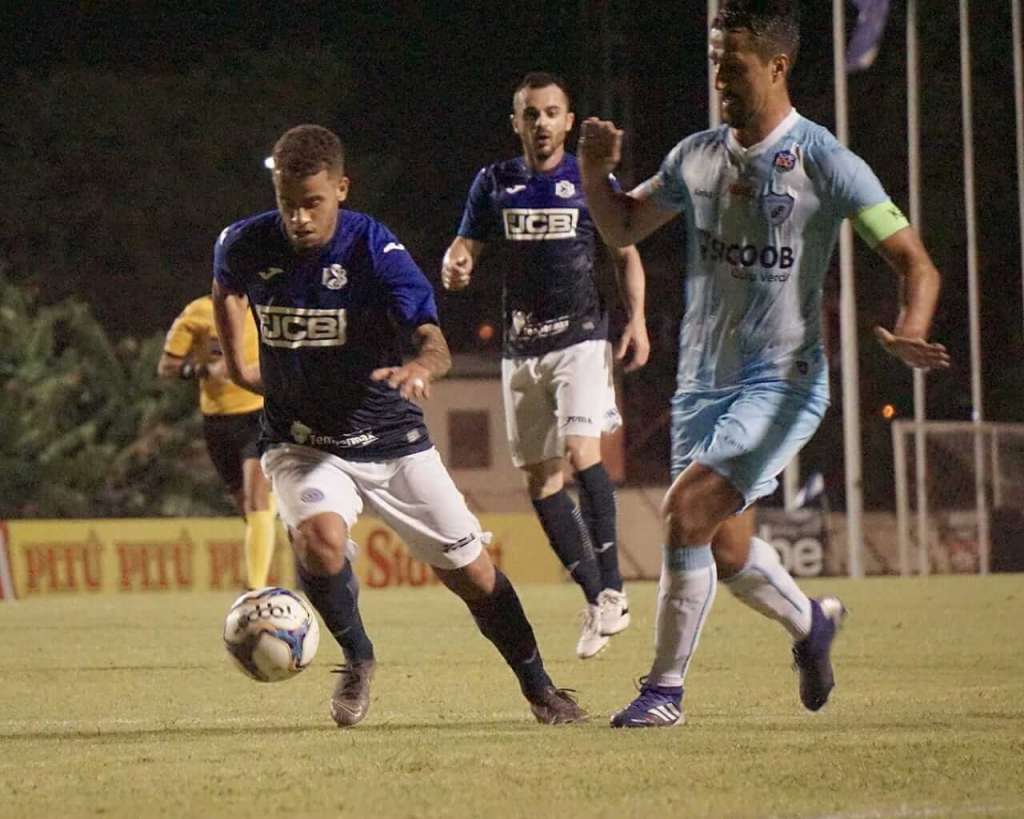 São Bento goleou o Londrina em Sorocaba (Foto: Neto Bovino/São Bento)