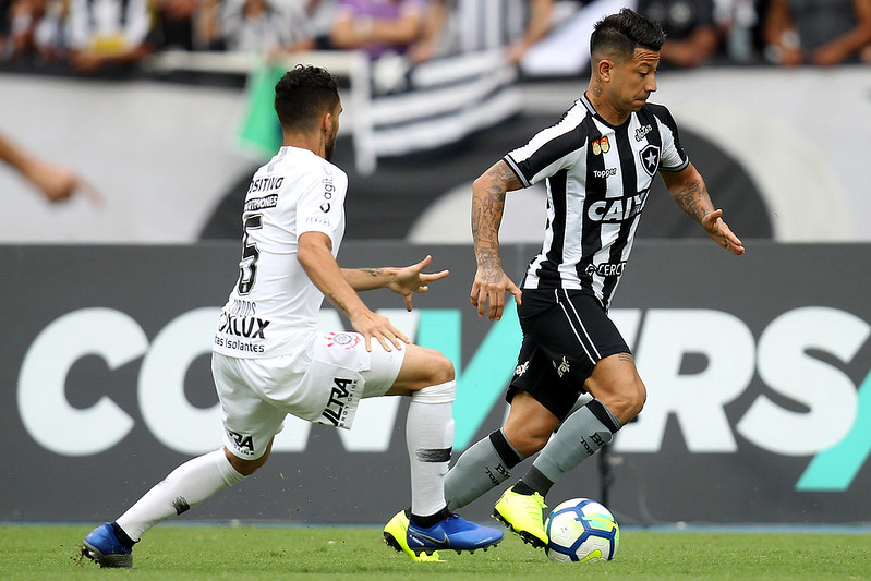 Corinthians tenta acabar com jejum de oito anos diante do Botafogo no Rio de Janeiro