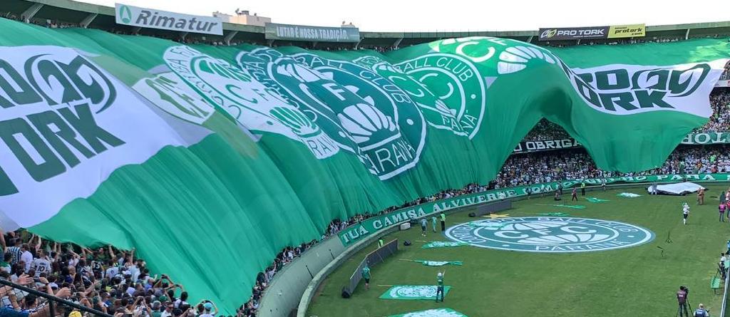 Invicto ante o líder, Coritiba quer manter 100% em casa contra paulistas na Série B