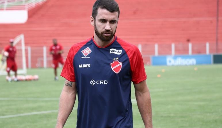 Série B: Ex-Ponte revela estar há três meses sem receber no Vila Nova