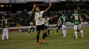 Em jogo com prática de racismo, América vence Bugre e encaminha acesso