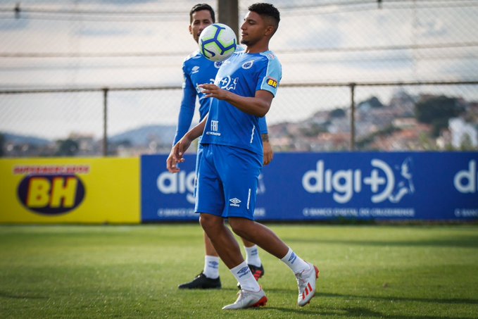 Pressionado, Cruzeiro se apega ao retrospecto recente contra o Santos para reagir