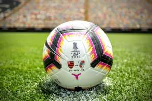 No Brasileirão e na Libertadores, Flamengo pode igualar feito do Santos de Pelé