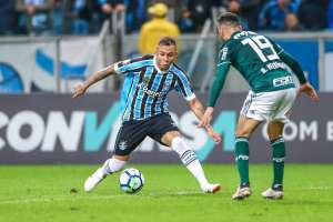 Algoz na Libertadores, Grêmio reencontra o Palmeiras para se consolidar no G-4