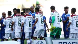 Em Maceió, Fluminense encara o CSA e quer iniciar arrancada contra o rebaixamento