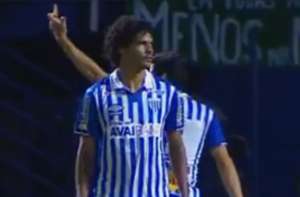 Volante do Avaí faz gesto obsceno à própria torcida e pode ser punido