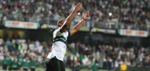 Coritiba divulga nota sobre Rodrigão que 