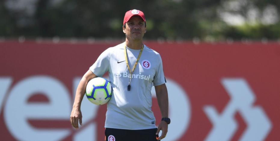 Brasileirão: Recuperado, gringo treina e poderá reforçar Internacional contra o Goiás