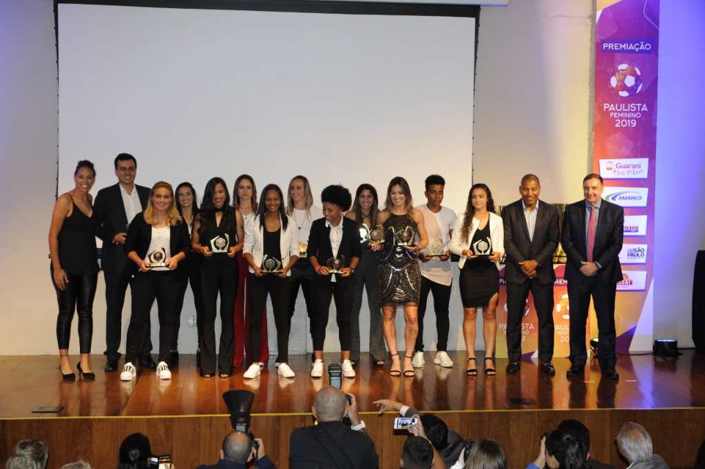 Corinthians domina lista de premiadas da Seleção do Paulista Feminino 