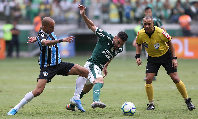 Um ano após título, Palmeiras enfrenta cobranças e se apressa por reformulação