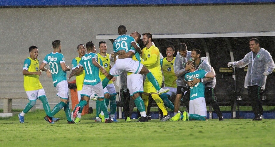 Goiás tem força máxima para seguir na briga por vaga na Libertadores