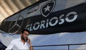 Valentim revela promessa da direção do Botafogo de pagar salários nesta semana