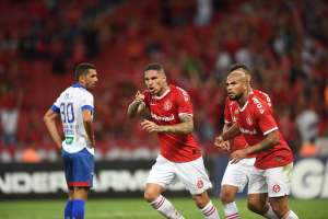 Internacional encara Goiás sonhando com vaga na fase de grupos da Libertadores