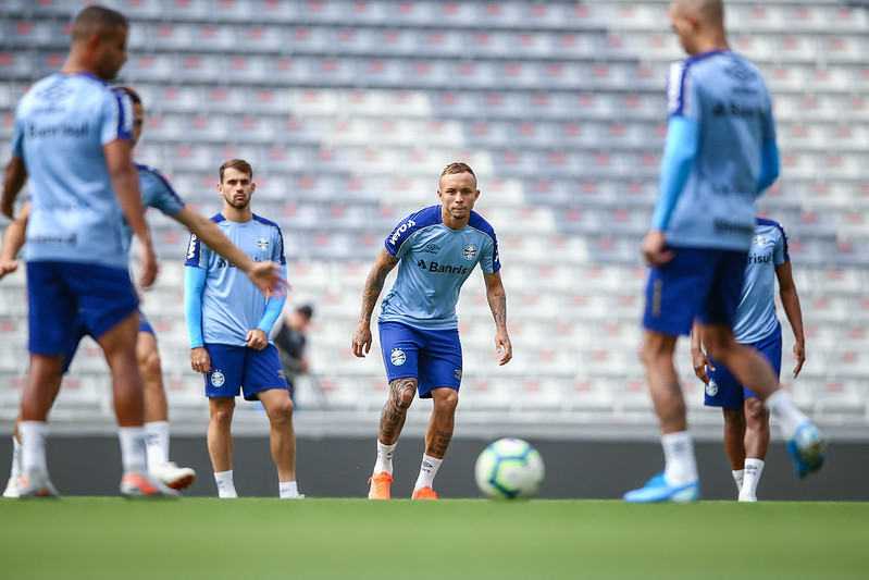 Grêmio pega Athletico-PR para garantir vaga na fase de grupos da Libertadores