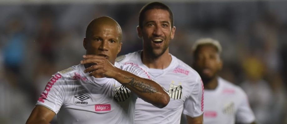 ‘Estrangeiros não querem o espaço dos brasileiros’, diz Sánchez, do Santos