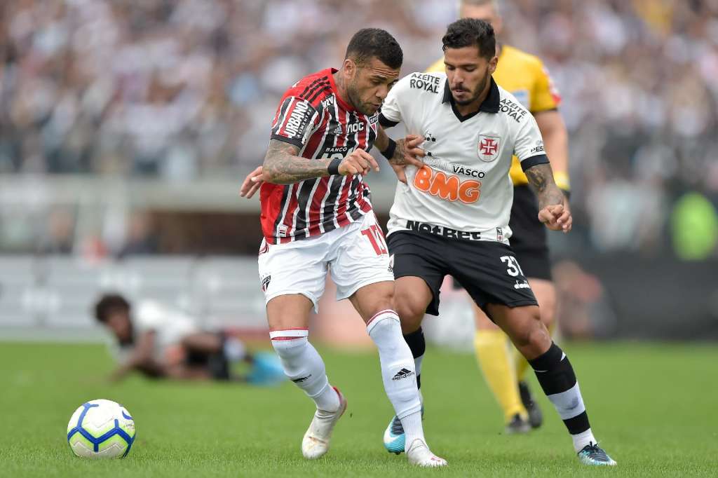 São Paulo e Vasco se enfrentam pela 35ª rodada do Brasileirão