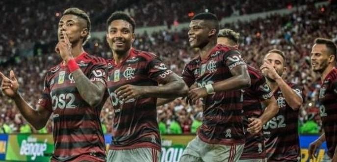 Bruno Henrique comandou trenzinho e fez hat-trick no Flamengo