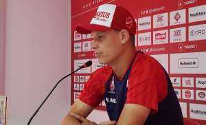 Série B: Zagueiro revela salário atrasado no Vila Nova e ordem de despejo