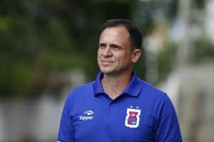 Sem Hemerson Maria, Botafogo-SP quer ex-técnico do Atlético-GO em 2020