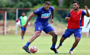 Ex-Palmeiras, Fernandão não foge de polêmica e alfineta torcida após declaração