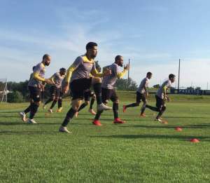 Em clima melancólico, rebaixado Criciúma se despede da Série B nesta sexta