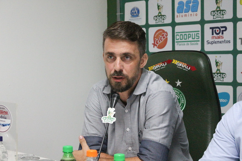 Elenco, base, Carpini e carreira: Michel Alves chega ao Guarani; veja entrevista