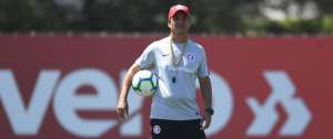 Em queda livre, Inter garante técnico de apenas duas vitórias no Brasileirão