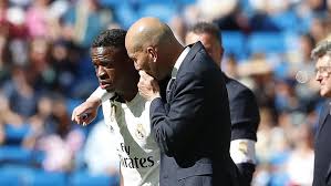 Zidane revela que Vinicius Junior não vai deixar o Real Madrid: ‘Vai ficar aqui’