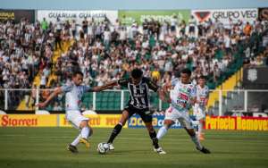 Figueirense 1 x 1 Operário-PR - Figueira chega ao 20º empate e bate recorde