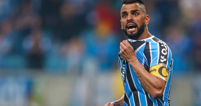 Com Maicon, Grêmio recebe São Paulo para confirmar vaga direta na Libertadores