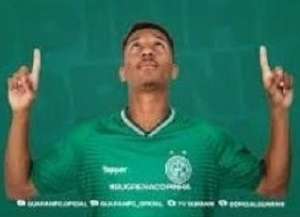 Atacante Davó precisa melhorar até fundamentos