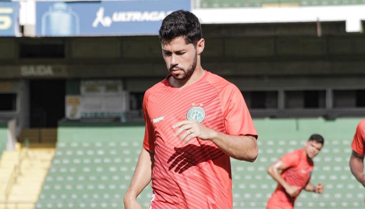 Após deixar o Guarani, meia Rondinelly é anunciado por clube do Paulistão