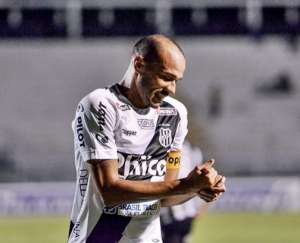 Série B: Roger é desfalque certo na Ponte Preta na primeira rodada de 2020; entenda