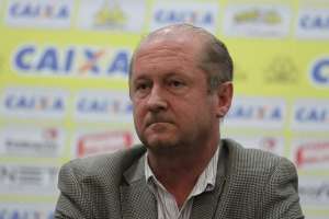 Presidente do Criciúma marca coletiva para tratar de rebaixamento e planos para 2020