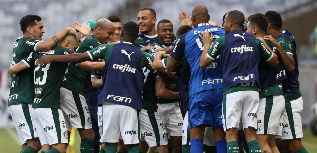 Palmeiras renegocia prazo de pagamento de luvas de parte do elenco