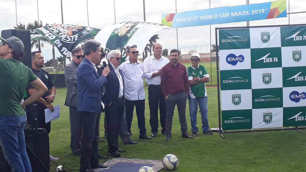 Com Tadei no comando, Gama apresenta elenco em busca do bicampeonato