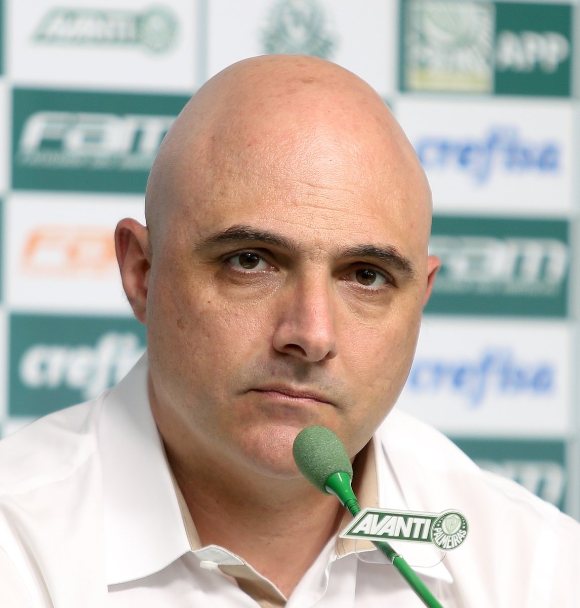 Há 3 anos no Palmeiras, Galiotte gastou R$ 343,3 milhões em 34 reforços