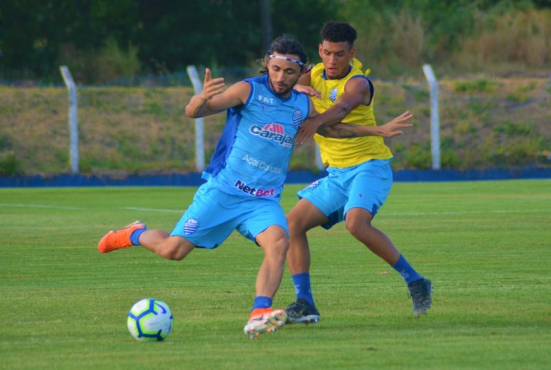 Sem Apodi, CSA tenta adiar rebaixamento no Brasileirão