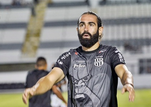 Renan Fonseca não renova contrato e é mais um a deixar a Ponte Preta em 2019