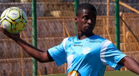 Paulista A3: Marília anuncia permanência de lateral que passou pela base do Palmeiras