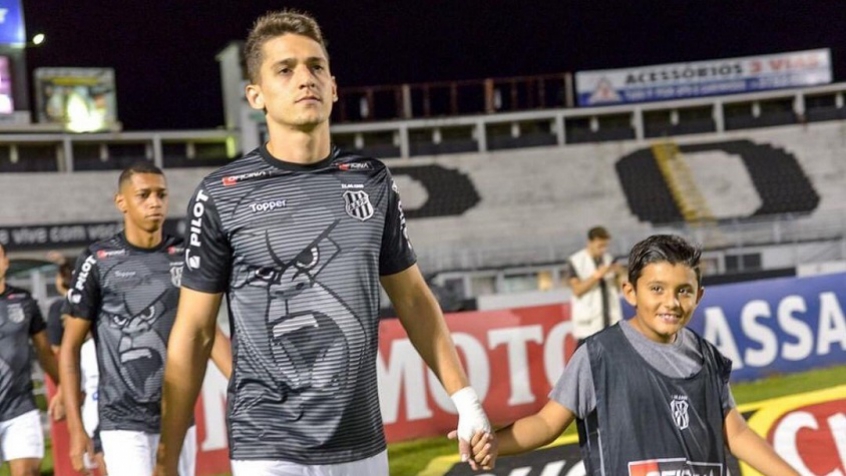 Paulistão: Ponte Preta negocia renovação de zagueiro com clube português para 2020